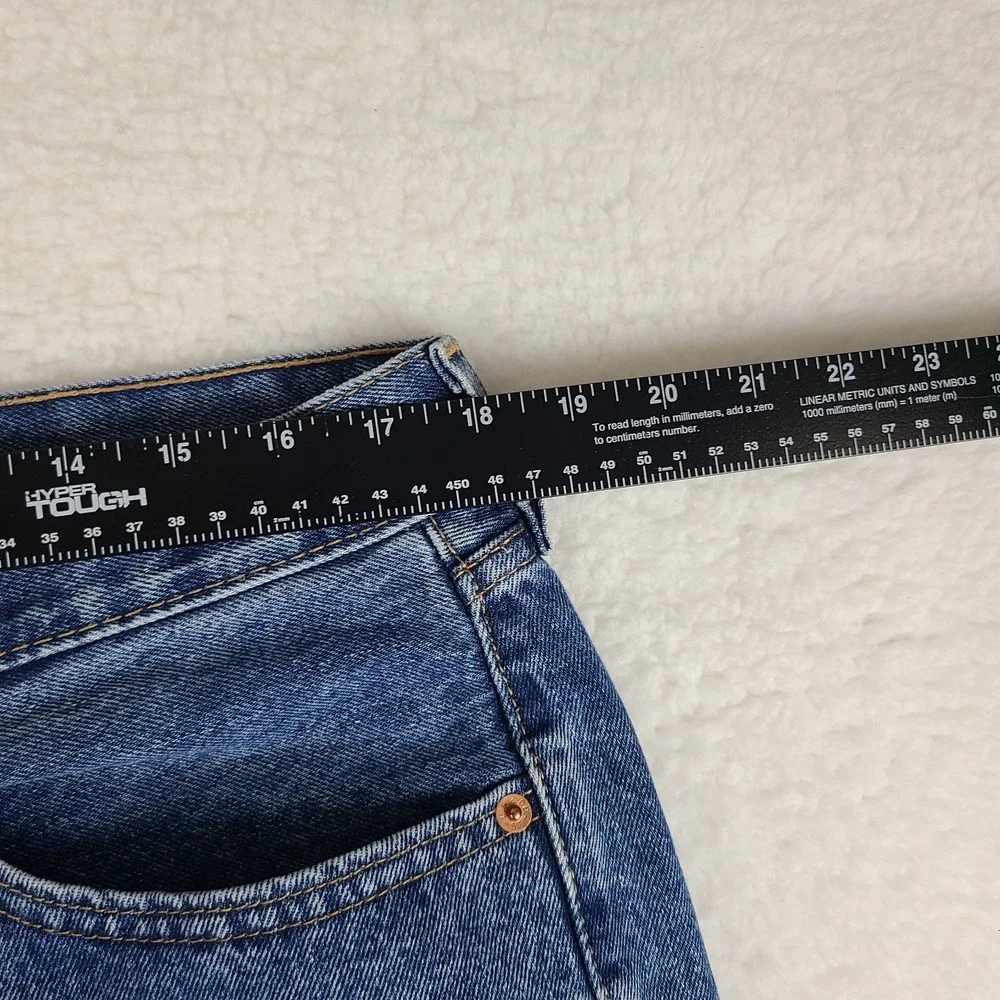Levi's 505 Jeans Mens 36x32 Blue Regular Fit Straight Leg Medium‎ Wash Denim